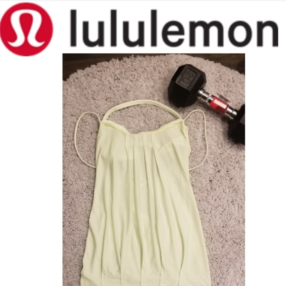 LULULEMON Tank with Built In Bra. Super Cute Great
